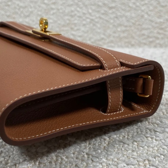 Authentic Pre-Owned Hermes Kelly To Go Gold Evercolor Gold Hardware - Picture 6 of 16